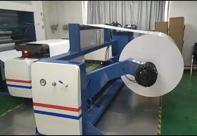 JTFM-1300高速卷筒覆膜機(jī)落戶深圳